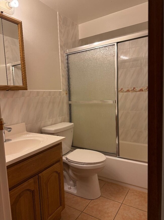 35 Lakewood Ave in San Francisco, CA - Building Photo - Building Photo