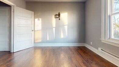 1915 W Erie Ave in Philadelphia, PA - Building Photo - Building Photo