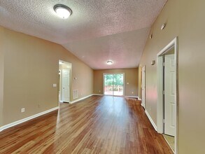 6613 Cool Water Ct in Charlotte, NC - Building Photo - Building Photo