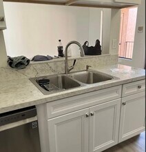 4368 Marlborough Ave, Unit 5 in San Diego, CA - Building Photo - Building Photo