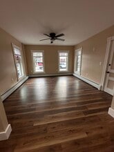 2 Union St, Unit First Floor in Concord, NH - Foto de edificio - Building Photo