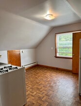 122 Hansen Ave in Bridgeport, CT - Building Photo - Building Photo