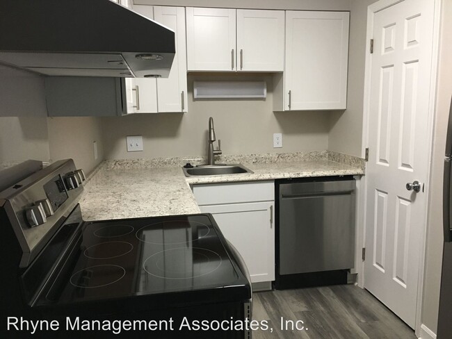 2602 Masonboro Ct in Raleigh, NC - Building Photo - Building Photo