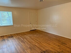 3817 Woodlake Dr in Knoxville, TN - Building Photo - Building Photo