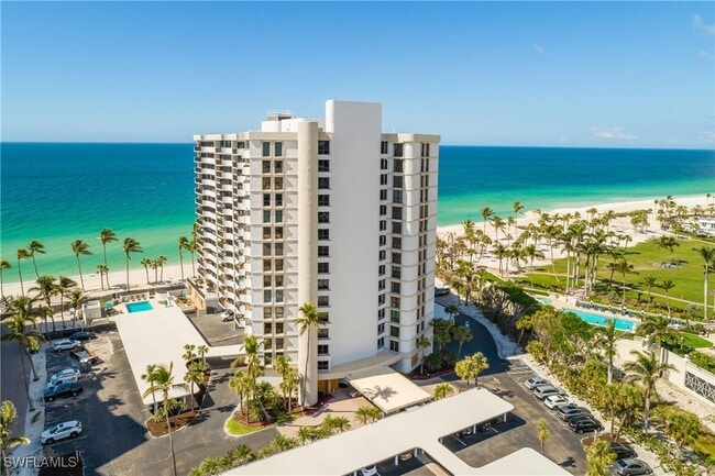 property at 4005 Gulf Shore Blvd N