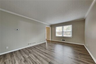 2779 Lanier Dr in Snellville, GA - Building Photo - Building Photo