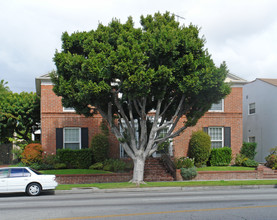 9641-9647 W Olympic Blvd in Beverly Hills, CA - Building Photo - Building Photo