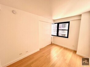 East 39th Street, Unit 17A in New York, NY - Foto de edificio - Building Photo