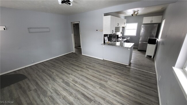 property at 3764 E 154th St