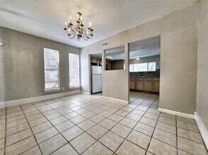 4429 W Cypress Villas Dr in Spring, TX - Building Photo - Building Photo