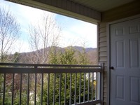 119 Boone Ridge Dr in Burnsville, NC - Foto de edificio - Building Photo