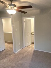 3815 Key W Way in Converse, TX - Building Photo - Building Photo