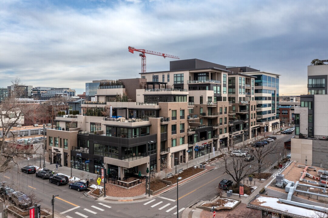 250 Columbine St in Denver, CO - Building Photo