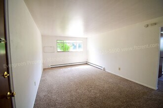1724 Larch St in Fort Collins, CO - Building Photo - Building Photo