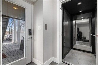 202 Rawson Rd in Brookline, MA - Building Photo - Building Photo