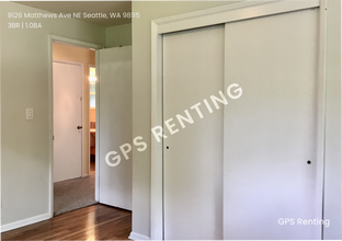 9126 Matthews Ave NE in Seattle, WA - Building Photo - Building Photo
