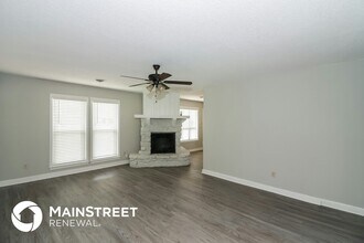 3552 Kirby Terrace Dr in Memphis, TN - Foto de edificio - Building Photo