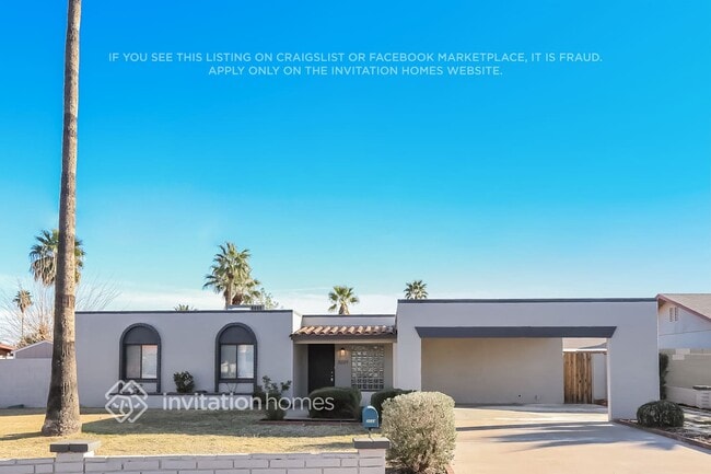 property at 3039 E Dahlia Dr
