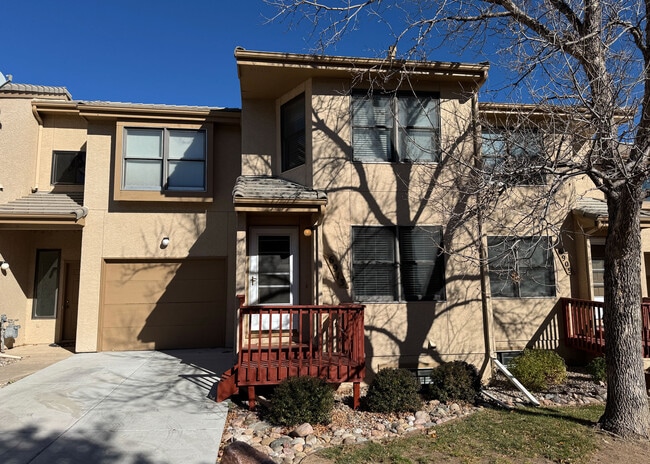 property at 6913 Yellowpine Dr