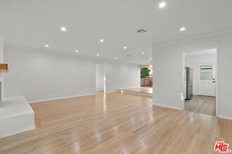 3760 Beethoven St in Los Angeles, CA - Building Photo - Building Photo