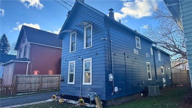 57 Ferncliffe Dr in Rochester, NY - Building Photo - Building Photo