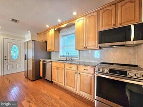 3109 Mosby St in Alexandria, VA - Building Photo - Building Photo