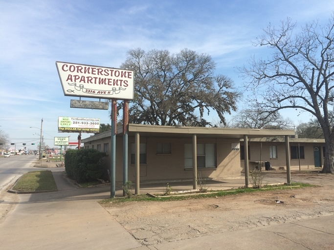 Cornerstone Apartments in Rosenberg, TX - Foto de edificio