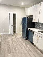 6000 Monroe Pl in West New York, NJ - Building Photo - Building Photo