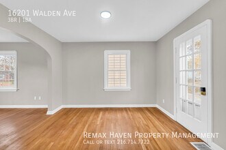 16201 Walden Ave in Cleveland, OH - Building Photo - Building Photo