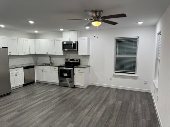 property at 9403 Madera Rd