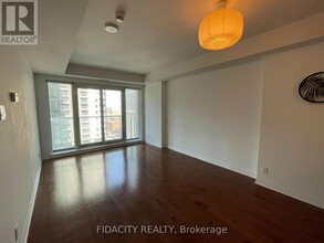 242-1242 Rideau St in Ottawa, ON - Building Photo - Building Photo