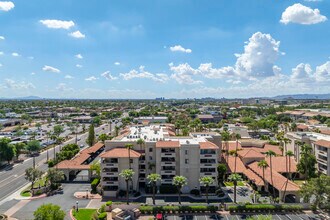 Scottsdale Marquessa in Scottsdale, AZ - Building Photo - Building Photo