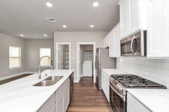 10523 Moon Vly Ln in Rosharon, TX - Building Photo - Building Photo