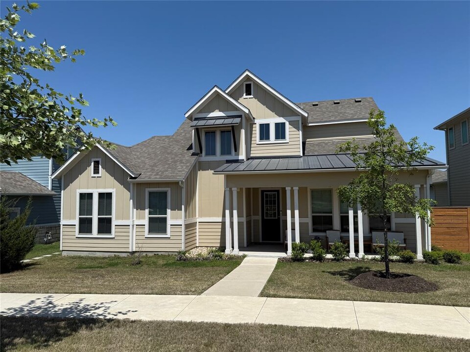 8007 Orizzonte St in Austin, TX - Building Photo