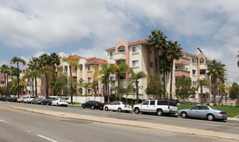 Aztec Corner Apartments