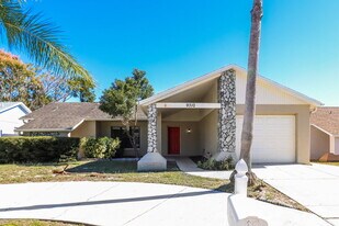 9310 Tamworth Ln in Port Richey, FL - Building Photo