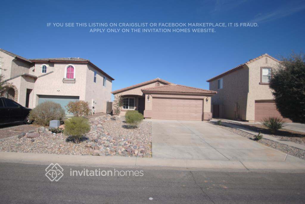 4710 E Meadow Lark Way in San Tan Valley, AZ - Building Photo