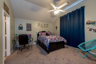 AUGUST PRE-LEASE!  3/3 Close to Campus - Across the Street from the Bus Stop! in College Station, TX - Building Photo - Building Photo