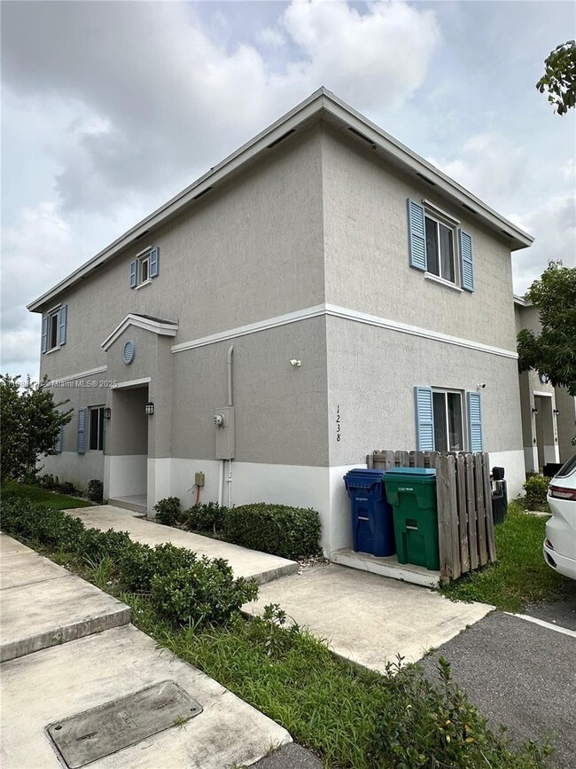 property at 1238 NW 4th Ln