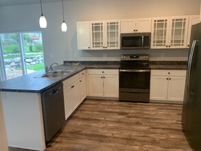 362 Mountain Vista Way in Kalispell, MT - Building Photo - Building Photo