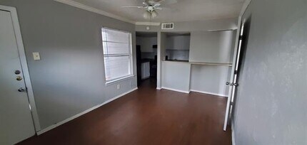 4040 Brown St in Dallas, TX - Building Photo - Building Photo