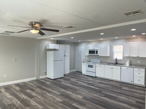 15830 Co Rd 1130-Unit -A in St James, MO - Building Photo - Building Photo