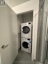 5 Quarrington Lane in Toronto, ON - Building Photo - Building Photo