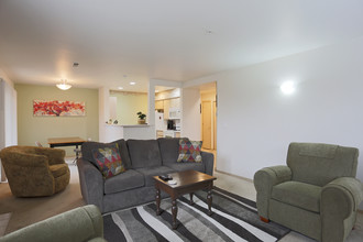 Welcome to Maple Ridge Apartments in Vanco... in Vancouver, WA - Foto de edificio - Interior Photo