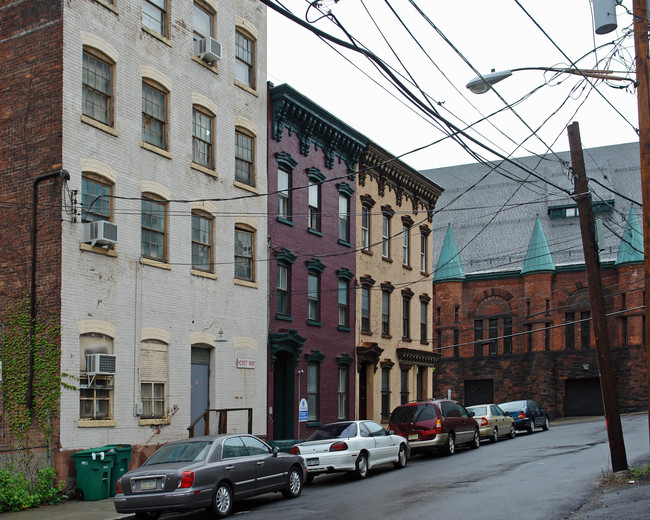 3 Sherman St in Albany, NY - Foto de edificio - Building Photo