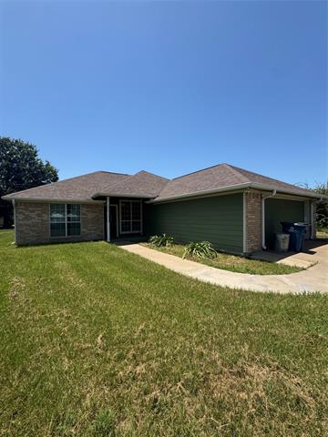 325 Schooner in Gun Barrel City, TX - Building Photo