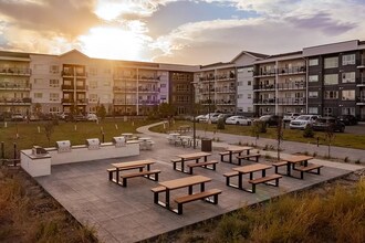 The Parkway in Saskatoon, SK - Building Photo - Building Photo