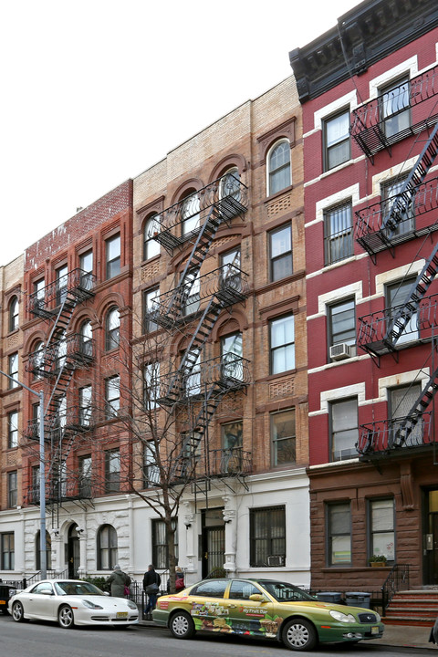 334 W 17th St in New York, NY - Foto de edificio