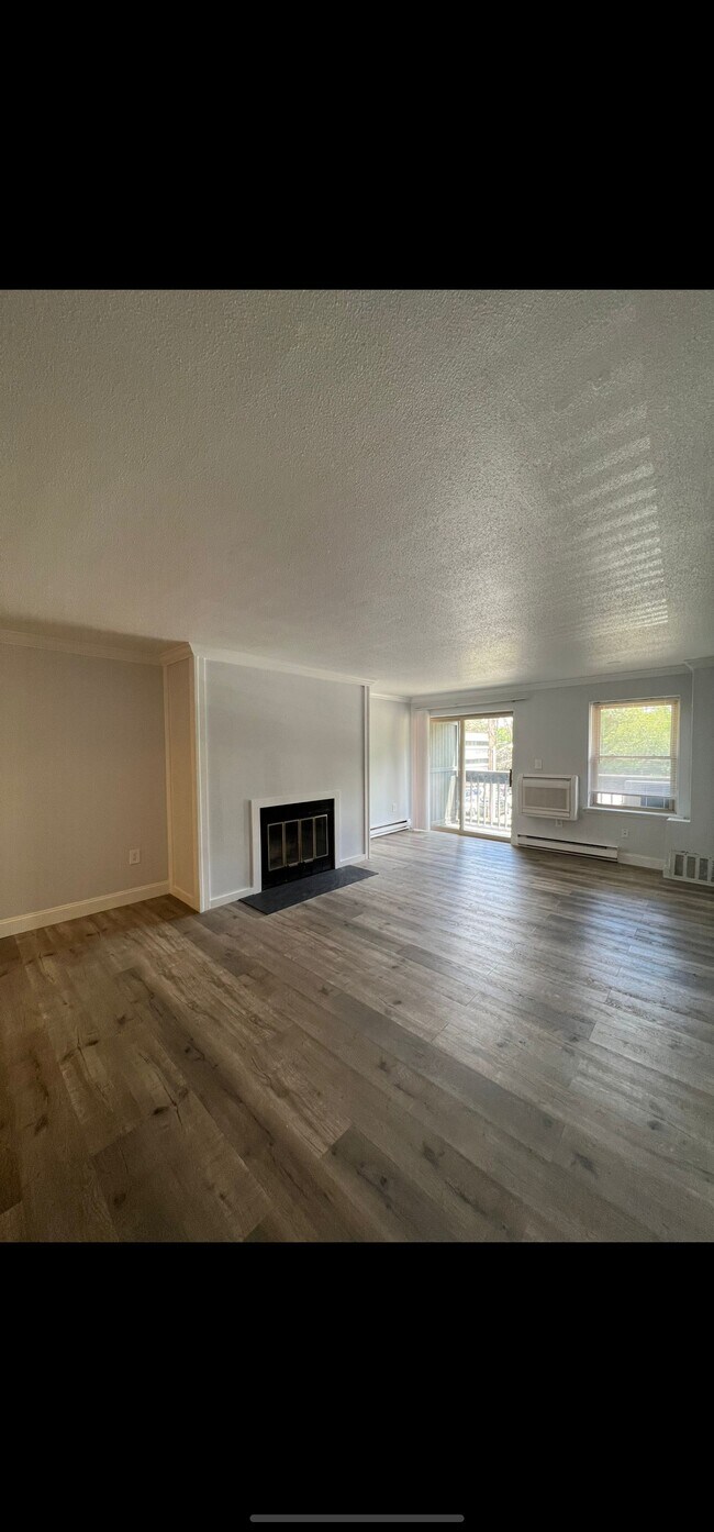 90 Kane St Rentals in West Hartford, CT