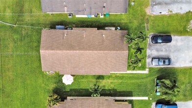 25450 SW 107th Ave in Homestead, FL - Building Photo - Building Photo